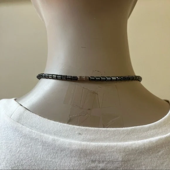 🐢Healing hematite bead & turquoise turtle pendant necklace - Picture 4 of 8